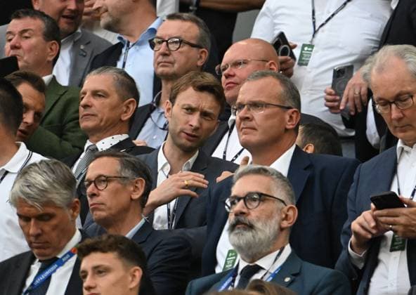 30.06.2024, xsltx, Fussball EM 2024 1 8 Finale, Spanien - Georgien emspor, v.l. Manager Simon Rolfes (Bayer Leverkusen) (DFL DFB REGULATIONS PROHIBIT ANY USE OF PHOTOGRAPHS as IMAGE SEQUENCES and or QUASI-VIDEO) Köln