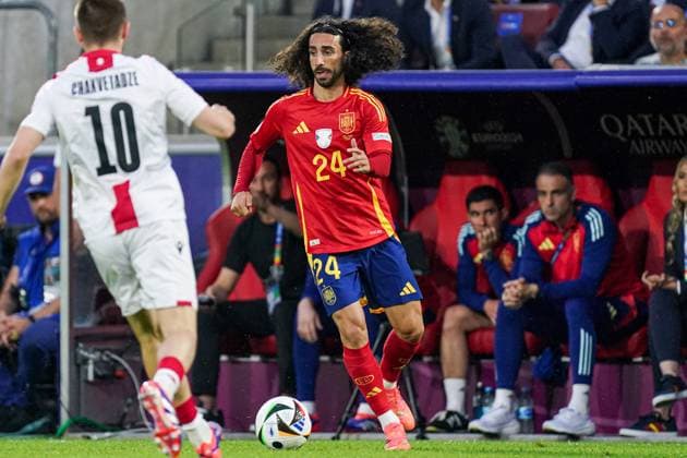 2024-06-30 Spain v Georgia - Round of 16 - UEFA EURO, EM, Europameisterschaft,Fussball 2024 COLOGNE, GERMANY - JUNE 30: Marc Cucurella of Spain dribbles during the Round of 16 - UEFA EURO 2024 match between Spain and Georgia at Cologne Stadium on June 30, 2024 in Cologne, Germany. (Photo by Joris Verwijst BSR Agency) Cologne Germany Content not available for redistribution in The Netherlands directly or indirectly through any third parties. Copyright: xBSRxAgencyx