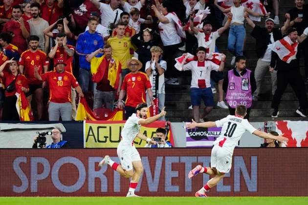 Spain v Georgia: Round of 16 - UEFA EURO, EM, Europameisterschaft,Fussball 2024 Khvicha Kvaratskhelia left winger of Georgia and SSC Napoli celebrates after scoring his sides first goal during the UEFA EURO 2024 round of 16 match between Spain and Georgia at Cologne Stadium on June 30, 2024 in Cologne, Germany. Cologne Germany  Copyright: xJosexBretonx originalFilename:bretonhernandez-spainvge240630_npGL7.jpg