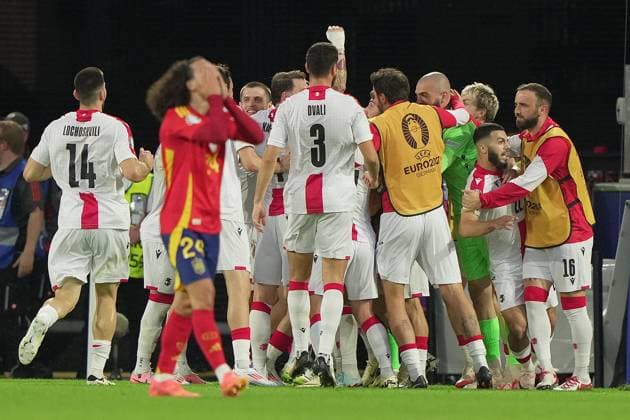 Georgia s Khvicha Kvaratskhelia celebrates after scoring goal 0-1 during the Euro 2024 soccer match between Spain and Georgia at the Cologne Stadium , Cologne , Germany - Sunday 30 June 2024. - Soccer .  Copyright: xSpada LaPressex