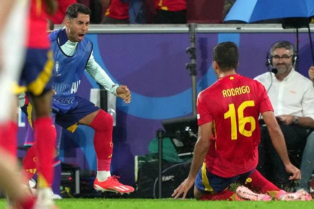Spain s Rodri celebrates after scoring goal 1-1 during the Euro 2024 soccer match between Spain and Georgia at the Cologne Stadium , Cologne , Germany - Sunday 30 June 2024. - Soccer .  Copyright: xSpada LaPressex