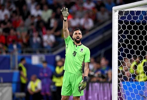 Fussball Euro 2024 Achtelfinale 30.06.2024 Spanien - Georgien Torwart Giorgi Mamardashvili (Georgien)