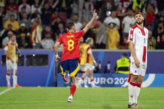 Fabian Ruiz seen celebrating after scoring goal during UEFA EURO, EM, Europameisterschaft,Fussball 2024 Round of 16 game between national teams of Spain and Georgia at RheinEnergieStadion, Cologne, Germany (Maciej Rogowski) Cologne RheinEnergieStadion Germany Copyright: xMaciejxRogowskix spaingeorgia-15