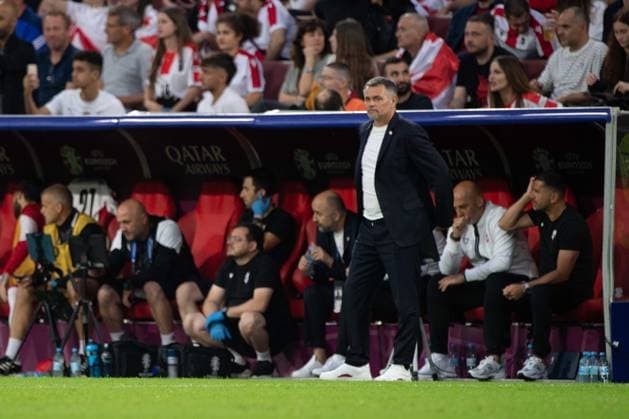 Trainer Willy SAGNOL (GEO), beobachtet das Spiel Achtelfinale Spanien (ESP) - Georgien (GEO) 4:1 Stadion Koeln, Cologne Stadium, 30.06.2024. Fussball UEFA EURO, EM, Europameisterschaft,Fussball 2024 GERMANY vom 14.06.2024 - 14.07.2024. Â