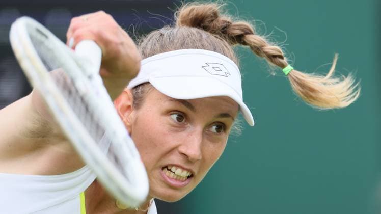 Belgian Elise Mertens pictured in action during a tennis match against Japanese Hibino, in the first round of the women s singles competition of the 2024 Wimbledon grand slam tournament at the All England Tennis Club, in south-west London, Britain, Monday 01 July 2024. BENOITxDOPPAGNE  x95635028x