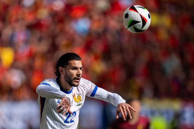 240701 Theo Hernandez of France during the UEFA EURO, EM, Europameisterschaft,Fussball 2024 Football Championship round of 16 match between France and Belgium on July 1, 2024 in Dusseldorf. Photo: Mathias Bergeld BILDBYRAN kod MB MB0941 fotboll football soccer fotball fotbolls-em europamästerskap em uefa euro uefa european football championship euro 2024 frankrike france belgien belgium bbeng round of 16 attondelsfinal Copyright: MATHIASxBERGELD BB240701MB017