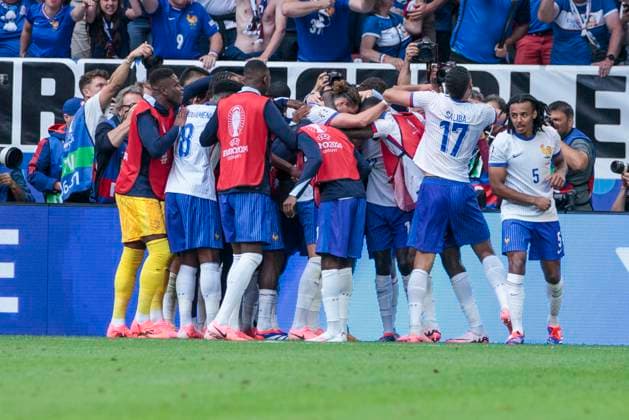 UEFA EURO, EM, Europameisterschaft,Fussball 2024: Frankreich - Belgien; 01.07.2024 Jubel nach dem Tor zum 1:0 durch Randal Kolo Muani (Frankreich, 12). UEFA EURO 2024: Achtelfinale: Frankreich - Belgien; Düsseldorf Arena, Düsseldorf am 01.07.2024 Copyright: xBEAUTIFULxSPORTS Meuselx