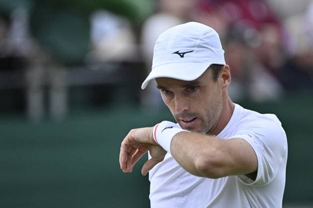 Tennis : Wimbledon 2024 - England - Bauttista Augut - Espagne Tennis : Wimbledon 2024 - England - 01 07 2024 ChrysleneCaillaud Panoramic 