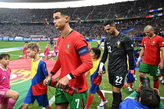 01.07.2024, xjhx, Fussball EM 2024 1 8 Finale, Portugal - Slowenien emspor, v.l. Cristiano Ronaldo (Portugal) (UEFA REGULATIONS PROHIBIT ANY USE OF PHOTOGRAPHS as IMAGE SEQUENCES and or QUASI-VIDEO) Frankfurt am Main