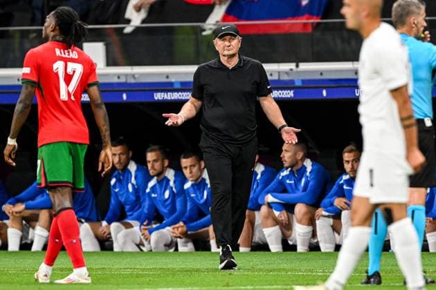 FRANKFURT - Slovenia coach Matjaz Kek during the UEFA EURO, EM, Europameisterschaft,Fussball 2024 round of 16 match between Portugal and Slovenia at the Frankfurt Arena on July 1, 2024 in Frankfurt, Germany. ANP Hollandse Hoogte UEFA EURO 2024 2024 xVIxANPxSportx xGerritxvanxKeulenxIVx 502560502 originalFilename: 502560502.jpg