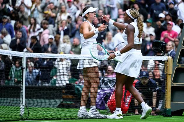 240701 Caroline Dolehide and Coco Gauff of USA after competing in a first round singles tennis match during day 1 of Wimbledon on July 1, 2024 in London. Photo: Jesper Zerman BILDBYRAN kod JZ JZ0547 tennis wimbledon day 1 bbeng Copyright: JESPERxZERMAN BB240701JZ109