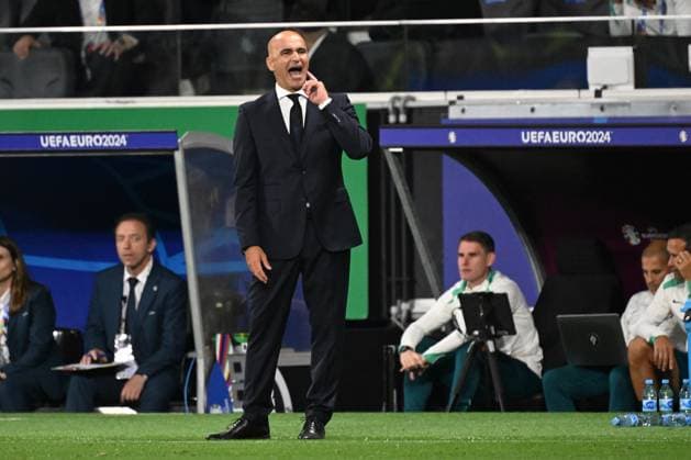 01.07.2024, xjhx, Fussball EM 2024 1 8 Finale, Portugal - Slowenien emspor, v.l. Trainer Head Coach Roberto Martinez Montoliu (Portugal) (UEFA REGULATIONS PROHIBIT ANY USE OF PHOTOGRAPHS as IMAGE SEQUENCES and or QUASI-VIDEO) Frankfurt am Main