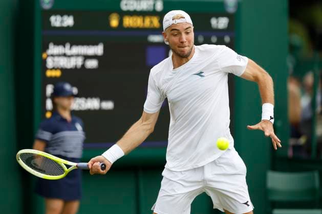 Jan-Lennard Struff GER) Tennis - Wimbledon 2024 - Grand Slam ITF ATP, Tennis Herren WTA, Tennis Damen - AELTC - London - - Great Britain - 1 July 2024. Copyright: xJuergenxHasenkopfx