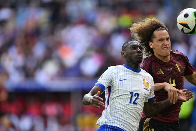 Randal Kolo Muani (France) Wout Faes (Belgium) during the UEFA EURO, EM, Europameisterschaft,Fussball Germany 2024 match between France 1-0 Belgium at Dusseldorf Arena on July 01, 2024 in Dusseldorf , Germany. Noxthirdxpartyxsales  (258327952)