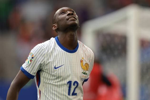 Dusseldorf, Germany, 1st July 2024. Randal Kolo Muani of France celebrates after his shot was deflected into the net by Jan Vertonghen of Belgium to give the side a 1-0 lead during the UEFA European Championships Round of 16 match at Dusseldorf Arena, Dusseldorf. Picture credit should read: Jonathan Moscrop Sportimage EDITORIAL USE ONLY. No use with unauthorised audio, video, data, fixture lists, club league logos or live services. Online in-match use limited to 120 images, no video emulation. No use in betting, games or single club league player publications. SPI-3210-0085