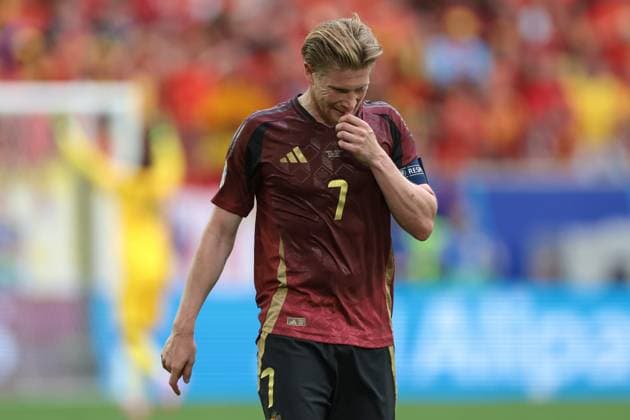 Dusseldorf, Germany, 1st July 2024. Kevin De Bruyne of Belgium reacts to the 1-0 defeat following the final whistle of the UEFA European Championships Round of 16 match at Dusseldorf Arena, Dusseldorf. Picture credit should read: Jonathan Moscrop Sportimage EDITORIAL USE ONLY. No use with unauthorised audio, video, data, fixture lists, club league logos or live services. Online in-match use limited to 120 images, no video emulation. No use in betting, games or single club league player publications. SPI-3210-0090
