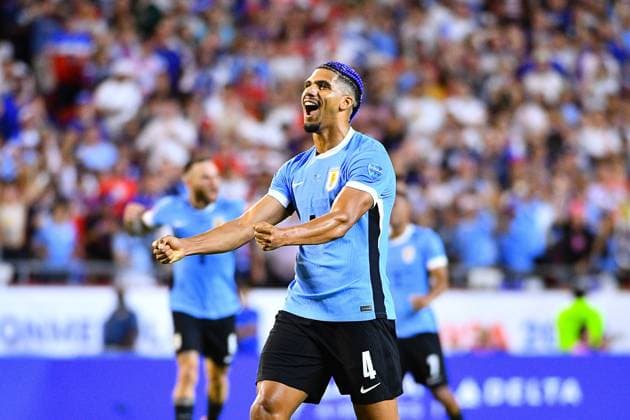 Fußball, Copa America, USA - Uruguay RECORD DATE NOT STATED Copa America USA 2024 United States vs Uruguay Ronald Araujo of Uruguay during the CONMEBOL Copa America 2024 group C match between United States (USA) and Uruguay, at GEHA Field at Arrowhead Stadium, on July 01, 2024 in Kansas City, Kansas, United States. KANSAS CITY KANSAS UNITED STATES  Copyright: xAdrianxMaciasx 20240701214121_CA_GC_2024_USA_URU_ARAUJO136