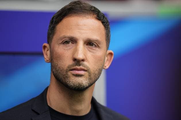 (240702) -- DUESSELDORF, July 2, 2024 -- Belgium s head coach Domenico Tedesco reacts before the UEFA EURO, EM, Europameisterschaft,Fussball 2024 round of 16 match between France and Belgium in Duesseldorf, Germany on July 1, 2024. ) (SP)GERMANY-DUESSELDORF-FOOTBALL-EURO 2024-FRANCE VS BELGIUM PengxZiyang 
