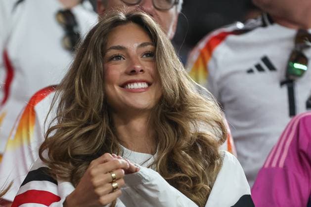 EM 2024: Deutschland - Dänemark am 29.06.2024 in dem BVB Stadion Dortmund in Dortmund Sophia Weber die Freundin von Kai Havertz (Deutschland 7) *** Euro 2024 Germany Denmark on 29 06 2024 in the BVB stadium Dortmund in Dortmund Sophia Weber the girlfriend of Kai Havertz Germany 7 MH