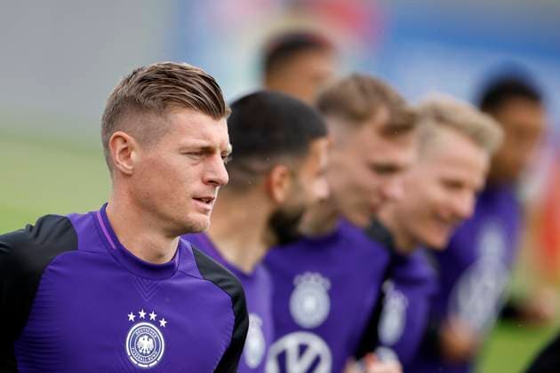 Germany s player Toni Kroos attends a training session held in Herzogenaurach, on 02 July 2024. Germany will face Spain in the Euro2024 quarter final match on the upcoming 05 July. Training session of Germany !ACHTUNG: NUR REDAKTIONELLE NUTZUNG!  Copyright: xALBERTOxESTEVEZx GRAF578 20240702-55014036629_1