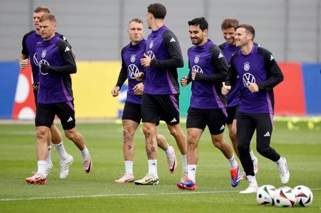 Germany s players attend a training session held in Herzogenaurach, on 02 July 2024. Germany will face Spain in the Euro2024 quarter final match on the upcoming 05 July. Training session of Germany !ACHTUNG: NUR REDAKTIONELLE NUTZUNG!  Copyright: xALBERTOxESTEVEZx GRAF608 20240702-55014036818_1