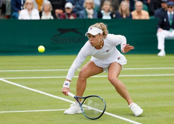 Sport Bilder des Tages Laura Siegemund (GER) Tennis - Wimbledon 2024 - Grand Slam ITF ATP, Tennis Herren WTA, Tennis Damen - AELTC - London - - Great Britain - 2 July 2024. Copyright: xJuergenxHasenkopfx