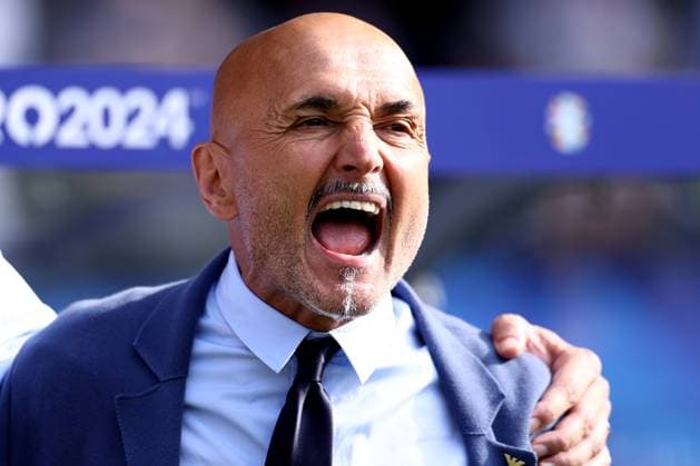 Switzerland - Italy Luciano Spalletti, head coach of Italy yells during the UEFA EURO, EM, Europameisterschaft,Fussball 2024 round of 16 football match between Switzerland and Italy at Olympic Stadium on June 29, 2024 in Berlin, Germany . Berlin Olympic Stadium Germany Copyright: xMarcoxCanonierox