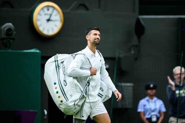 240702 Novak Djokovic of Serbia competes in a first round single s match during day 2 of Wimbledon on July 2, 2024 in London. Photo: Jesper Zerman BILDBYRAN kod JZ JZ0548 tennis wimbledon AELTC day 2 bbeng Copyright: JESPERxZERMAN BB240702JZ017