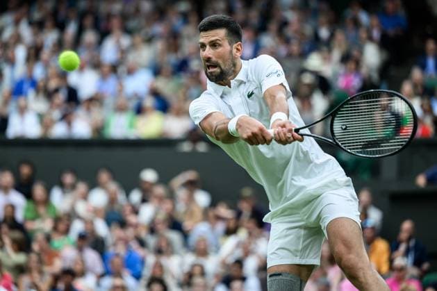 240702 Novak Djokovic of Serbia competes in a first round single s match during day 2 of Wimbledon on July 2, 2024 in London. Photo: Jesper Zerman BILDBYRAN kod JZ JZ0548 tennis wimbledon AELTC day 2 bbeng Copyright: JESPERxZERMAN BB240702JZ035