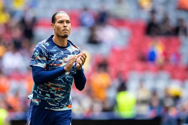UEFA EURO, EM, Europameisterschaft,Fussball 2024: Rumänien - Niederlande; 02.07.2024 Virgil van Dijk (Niederlande, 4) beim Aufwärmen. UEFA EURO 2024: Rumänien - Niederlande; Munich Football Arena, München; 02.07.2024 Copyright: xBEAUTIFULxSPORTS Buriakovx