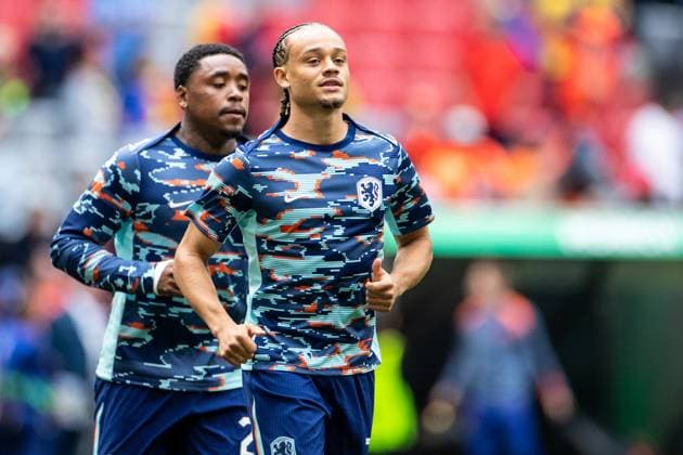 UEFA EURO, EM, Europameisterschaft,Fussball 2024: Rumänien - Niederlande; 02.07.2024 Xavi Simons (Niederlande, 7) beim Aufwärmen. UEFA EURO 2024: Rumänien - Niederlande; Munich Football Arena, München; 02.07.2024 Copyright: xBEAUTIFULxSPORTS Buriakovx