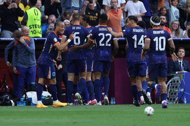 Fußball UEFA EURO, EM, Europameisterschaft,Fussball 2024 Achtelfinale Rumänien - Niederlande am 02.07.2024 in der München Fußball Arena in München Torjubel zum 0:1 durch Cody Gakpo ( Niederlande )