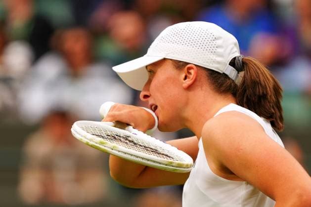 Iga Swiatek during her first round match Wimbledon Tennis Championships, Day 2, The All England Lawn Tennis and Croquet Club, London, UK - 02 Jul 2024  Copyright: xJavierxGarcia Shutterstockx 14567681gl
