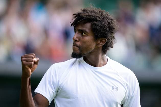 240702 Elias Ymer of Sweden celebrates as he competes in a first round singles match during day 2 of Wimbledon on July 2, 2024 in London. Photo: Jesper Zerman BILDBYRAN kod JZ JZ0548 tennis wimbledon aeltc day 2 bbeng jubel Copyright: JESPERxZERMAN BB240702JZ050