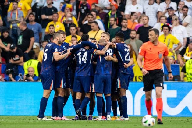 UEFA EURO, EM, Europameisterschaft,Fussball 2024: Rumänien - Niederlande; 02.07.2024 Niederlande im Jubel nach dem Toor, Donyell Malen (Niederlande, 18) UEFA EURO 2024: Rumänien - Niederlande; Munich Football Arena, München; 02.07.2024 Copyright: xBEAUTIFULxSPORTS Buriakovx