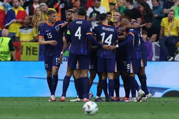 Fußball UEFA EURO, EM, Europameisterschaft,Fussball 2024 Achtelfinale Rumänien - Niederlande am 02.07.2024 in der München Fußball Arena in München Torjubel zum 0:2 durch Donyell Malen ( Niederlande )