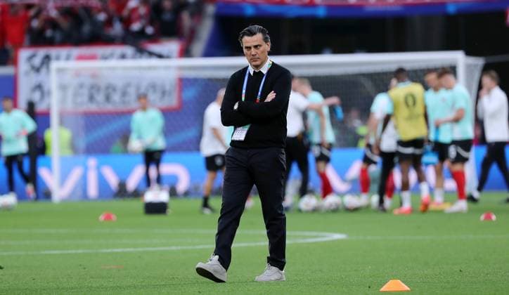 Trainer Vincenzo Montella vor dem Spiel Fußball Fussball Europameisterschaft Euro 2024 EM Herren Saison 2023 2024 02.07.2024 Österreich AUT vs. Türkei TUR in Leipzig DFL regulations prohibit any use of photographs as image sequences and or quasi-video.