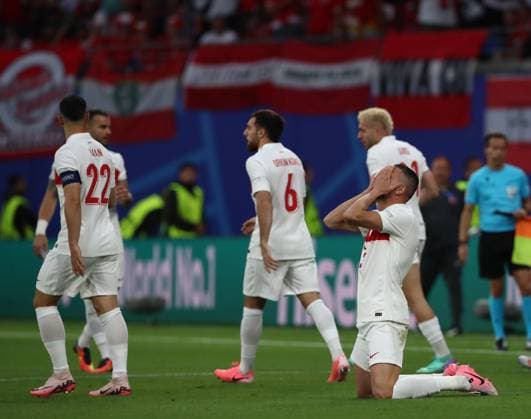 02.07.2024, xtgx, Fussball EM 2024 1 8 Finale, Österreich - Türkei emspor, v.l. Merih Demiral (Türkei Tuerkei) celebrate the goal, Der Torjubel zum 0:1 (DFL DFB REGULATIONS PROHIBIT ANY USE OF PHOTOGRAPHS as IMAGE SEQUENCES and or QUASI-VIDEO) Leipzig
