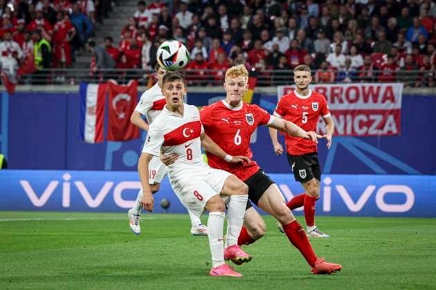 Seiwald Nicolas SEIWALD 6 Midfield et Arda Güler 8 FOOTBALL : Turquie vs Autriche- Euro 2024 round of 16 - Red Bull Arena in Leipzig - 02-07-2024 ElyxandroCegarra Panoramic 