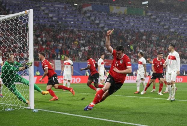 02.07.2024, xtgx, Fussball EM 2024 1 8 Finale, Österreich - Türkei emspor, v.l. Michael Gregoritsch (Oesterreich) Goal scored, erziehlt das Tor zum 2:1 celebrate the goal, Der Torjubel zum (UEFA REGULATIONS PROHIBIT ANY USE OF PHOTOGRAPHS as IMAGE SEQUENCES and or QUASI-VIDEO) Leipzig