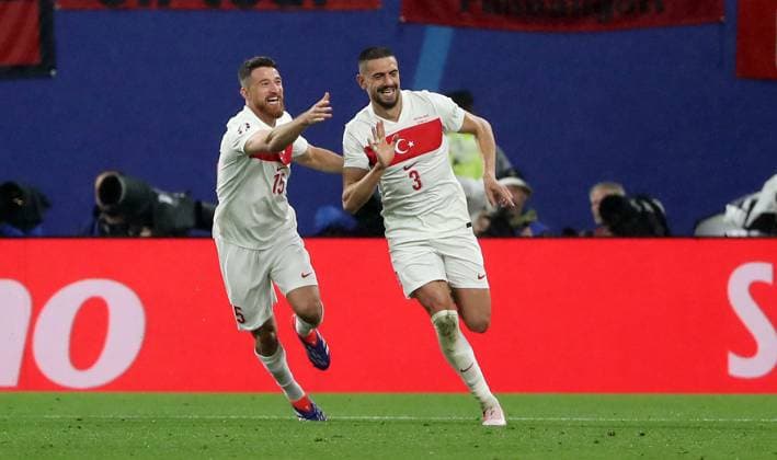 Merih Demiral jubelt nach 0:2 Freude Emotion Jubel Fußball Fussball Europameisterschaft Euro 2024 EM Herren Saison 2023 2024 02.07.2024 Österreich AUT vs. Türkei TUR in Leipzig DFL regulations prohibit any use of photographs as image sequences and or quasi-video.