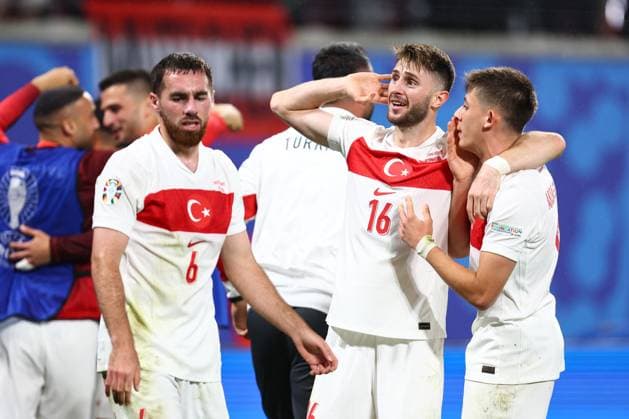 Austria v Turkey 2 July 2024, Leipzig - UEFA EUROs - Round of 16 - Austria v Turkey - Ismail Yuksek of Turkey reacts after opposition fans throw cups of beer in his direction - Photo: Charlotte Wilson Offside. Leipzig Germany Copyright: xCharlottexWilsonx xOffsidexOffside