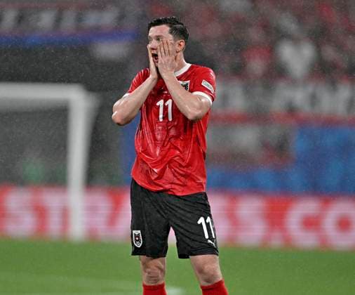 02.07.2024, Fussball UEFA EURO, EM, Europameisterschaft,Fussball 2024, Achtelfinale, Österreich - Türkei, in der RB Arena Leipzig, Michael Gregoritsch (Österreich) ist enttäuscht.
