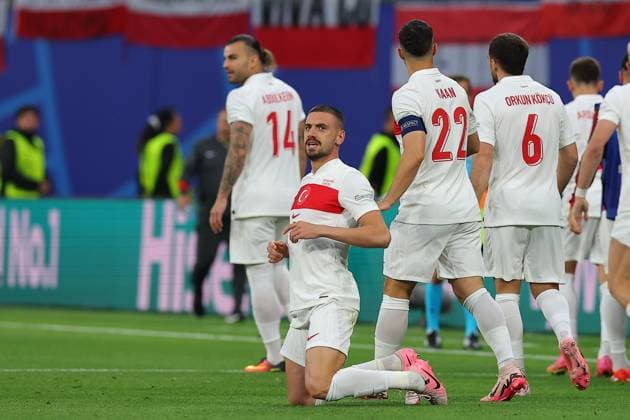 Oesterreich - Tuerkei UEFA EURO, EM, Europameisterschaft,Fussball 2024 Leipzig, 02.07.2024, Leipzig Stadium, UEFA EURO 2024 Germany , Achtelfinale, Österreich - Türkei , Im Bild: Tor für die Türkei, Torjubel nach dem 0:1, Torschütze Merih Demiral (3, TUR) ,