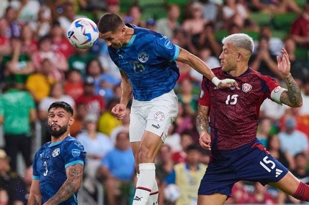 RECORD DATE NOT STATED Copa America USA 2024 Costa Rica vs Paraguay Gustavo Velazquez (L) of Paraguay fights for the ball with Francisco Calvo (R) of Costa Rica during the game between Costa Rica and Paraguay as part of the CONMEBOL Copa America USA 2024 group D, at Q2 Stadium, on July 02, 2024 in Austin, Texas, United States. AUSTIN TEXAS UNITED STATES  Copyright: xJONATHANxDUENASx 20240702211710_CA_GD_2024_CRC_PAR_VELAZQUEZ93