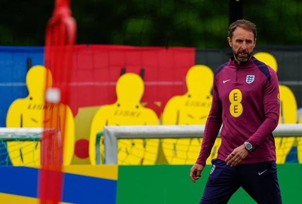 Gareth Southgate manager of England England Training & press conference, PK, Pressekonferenz UEFA European Championship, EM, Europameisterschaft 2024, Quarter Final, Football, Spa & Golf Resort Weimarer Land, Blankenhain, Germany, 03 Jul 2024 EDITORIAL USE ONLY No use with unauthorised audio, video, data, fixture lists, club league logos or live services. Online in-match use limited to 120 images, no video emulation. No use in betting, games or single club league player publications.  Copyright: xDavexShopland Shutterstockx 14568226bj