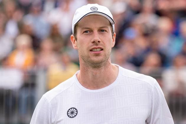 2024-07-03 The Championships Wimbledon 2024 Day 3 LONDON, ENGLAND - JULY 3: Botic van de Zandschulp of the Netherlands on Day 3 of The Championships Wimbledon 2024 at All England Lawn Tennis and Croquet Club on July 3, 2024 in London, England. (Photo by Marleen Fouchier BSR Agency) London England Content not available for redistribution in The Netherlands directly or indirectly through any third parties. Copyright: xBSRxAgencyx