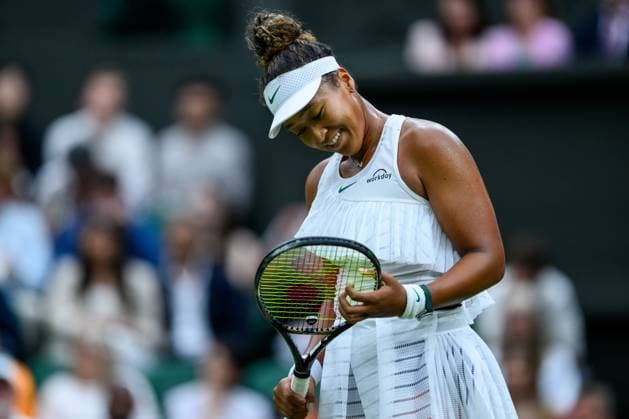 240703 Naomi Osaka of Japan competes in a second round singles match during day 3 of Wimbledon on July 3, 2024 in London. Photo: Jesper Zerman BILDBYRAN kod JZ JZ0549 tennis wimbledon day 3 bbeng Copyright: JESPERxZERMAN BB240703JZ056