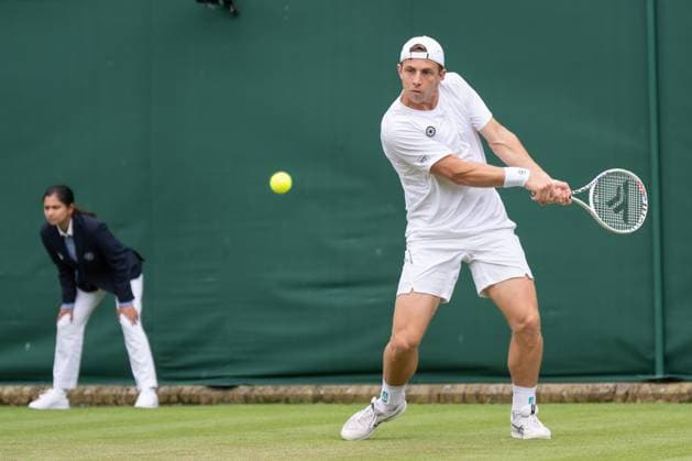 2024-07-03 The Championships Wimbledon 2024 Day 3 LONDON, ENGLAND - JULY 3: Tallon Griekspoor of the Netherlands in action on Day 3 of The Championships Wimbledon 2024 at All England Lawn Tennis and Croquet Club on July 3, 2024 in London, England. (Photo by Marleen Fouchier BSR Agency) London England Content not available for redistribution in The Netherlands directly or indirectly through any third parties. Copyright: xBSRxAgencyx