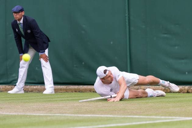 2024-07-03 The Championships Wimbledon 2024 Day 3 LONDON, ENGLAND - JULY 3: Tallon Griekspoor of the Netherlands on Day 3 of The Championships Wimbledon 2024 at All England Lawn Tennis and Croquet Club on July 3, 2024 in London, England. (Photo by Marleen Fouchier BSR Agency) London England Content not available for redistribution in The Netherlands directly or indirectly through any third parties. Copyright: xBSRxAgencyx